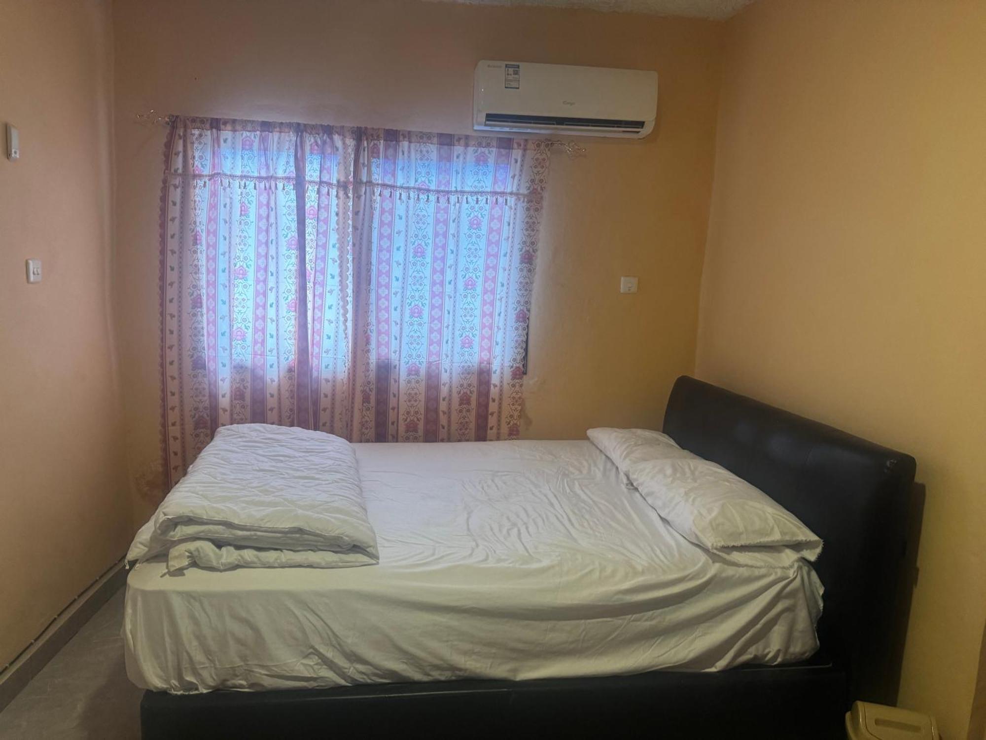 Debora Guest House Freetown Dış mekan fotoğraf